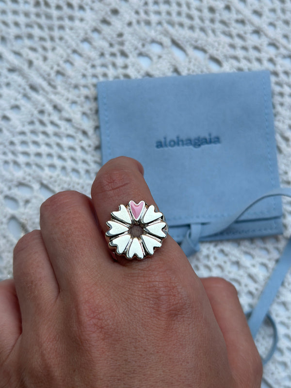 FLOVER signet ring with pink enamel