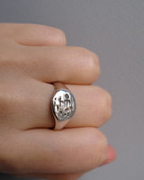 KNIGHT ring