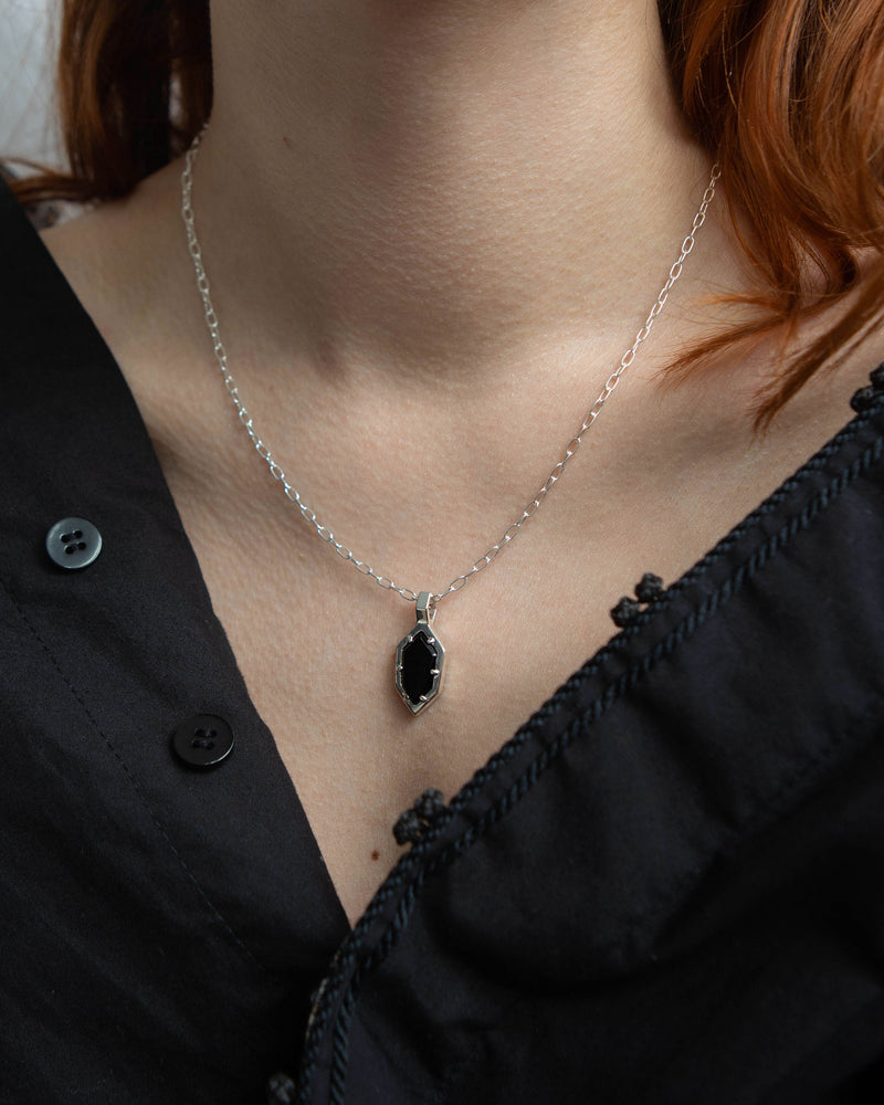HONU Pendant - Black Onyx